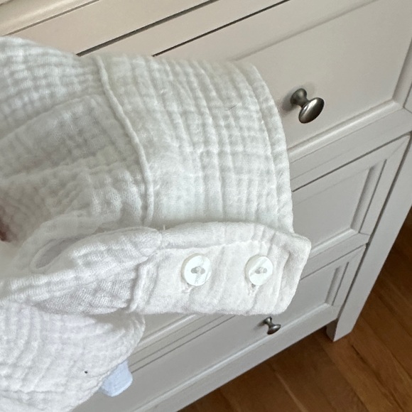 BNWT CeCe Textured White Casual Button Down Shirt - Picture 7 of 8